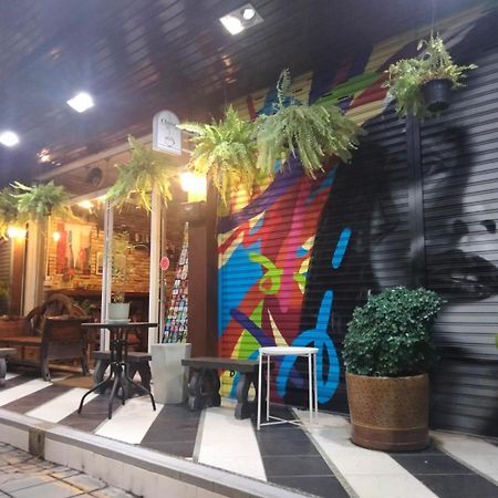 Chaiyee Coffee Chiang Mai Exterior photo