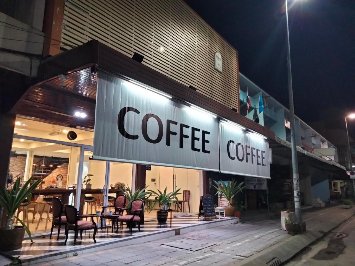 Chaiyee Coffee Chiang Mai Exterior photo