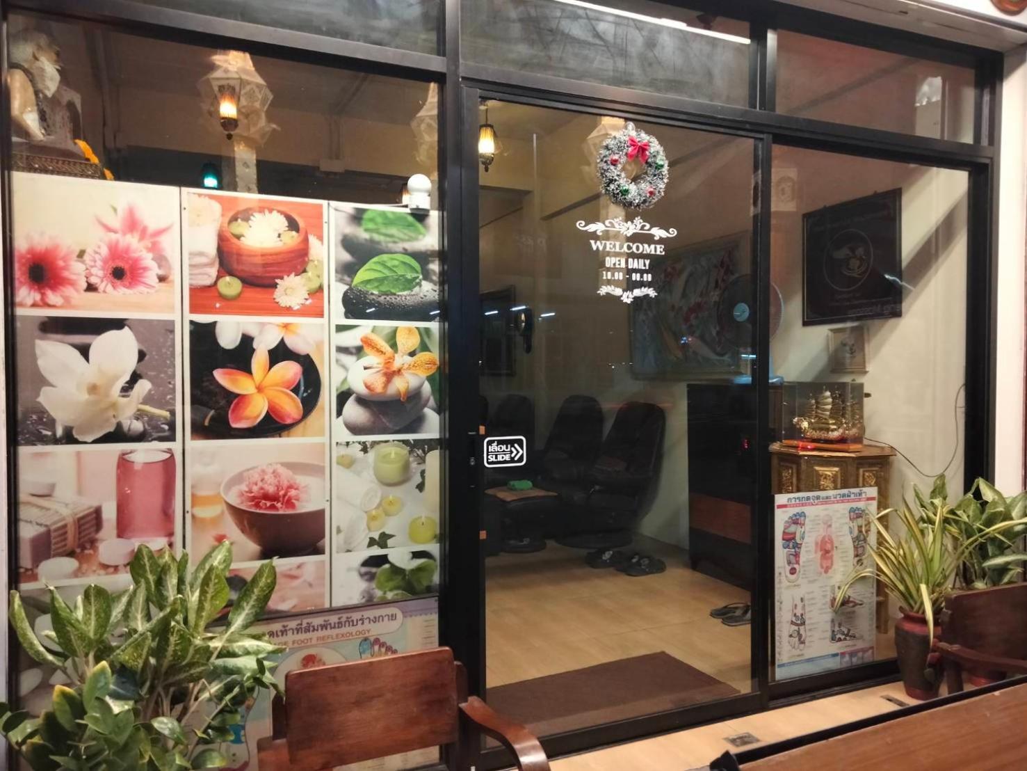 Chaiyee Coffee Chiang Mai Exterior photo