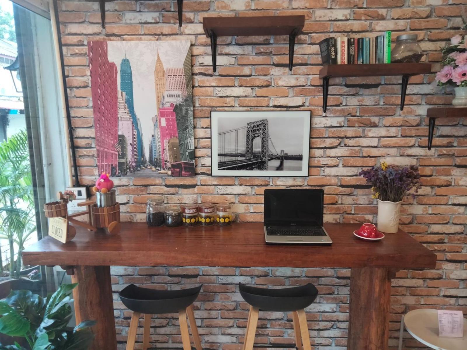 Chaiyee Coffee Chiang Mai Exterior photo